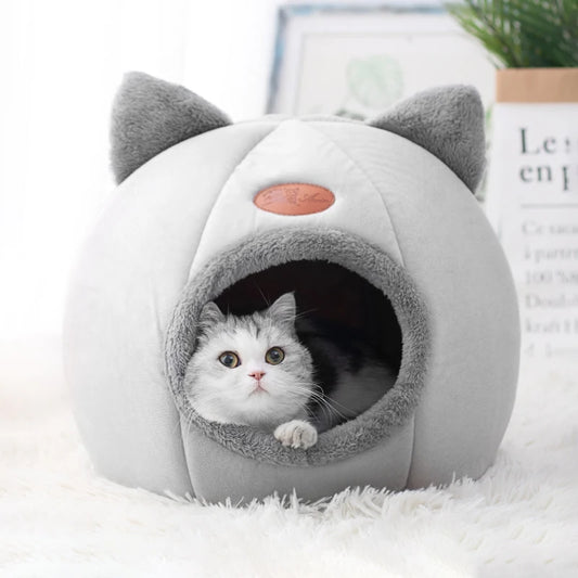 Cozy Cat Head Bed