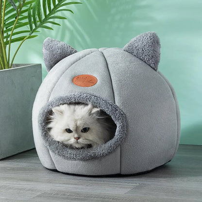 Cozy Cat Head Bed